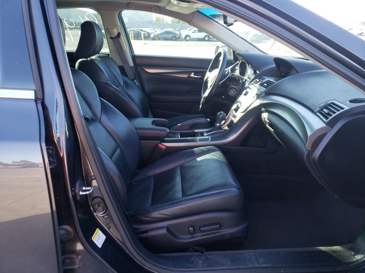 Photo 5 from auction – 2012 ACURA TL with VIN 19UUA8F29CA031205
