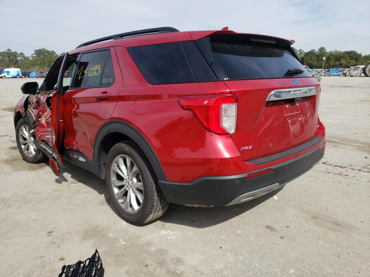 Photo 3 from auction – 2020 FORD EXPLORER X with VIN 1FMSK7DH0LGB89512