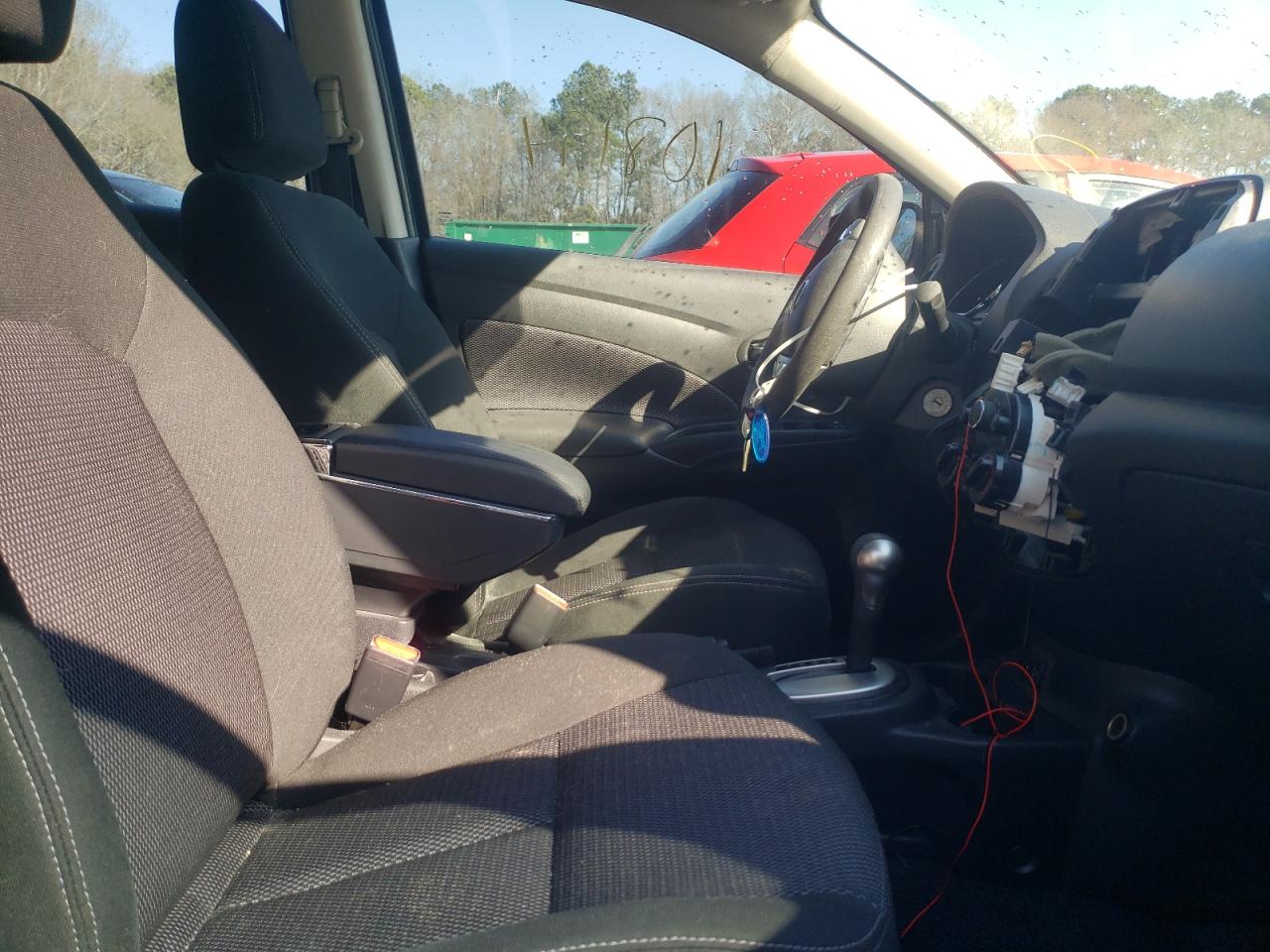 Photo 5 from auction – 2017 NISSAN VERSA S with VIN 3N1CN7AP0HL844530
