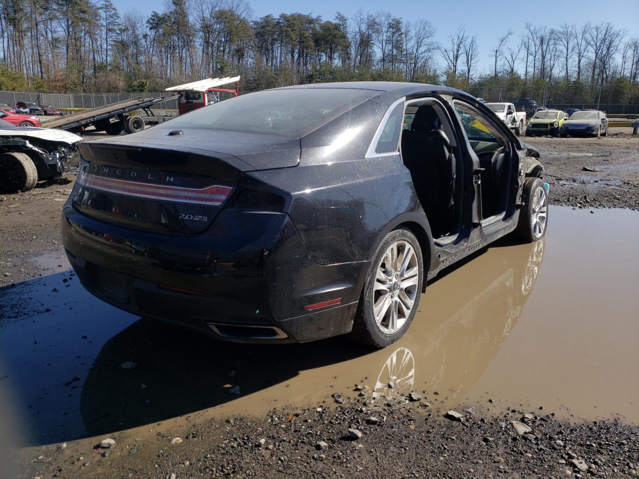 Photo 4 from auction – 2016 LINCOLN MKZ with VIN 3LN6L2J91GR604897