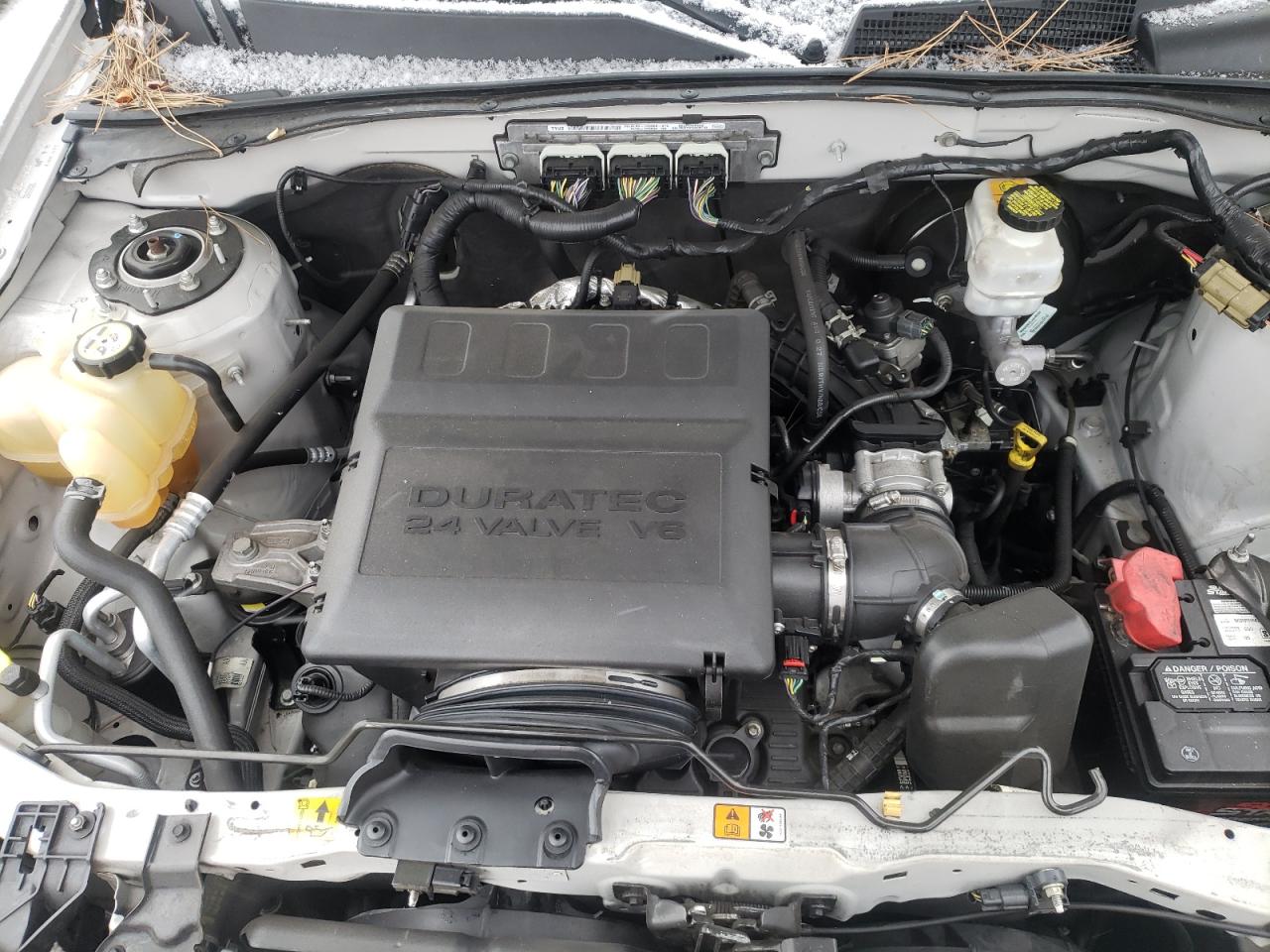 Photo 7 from auction – 2011 FORD ESCAPE XLT with VIN 1FMCU9DG8BKA54940
