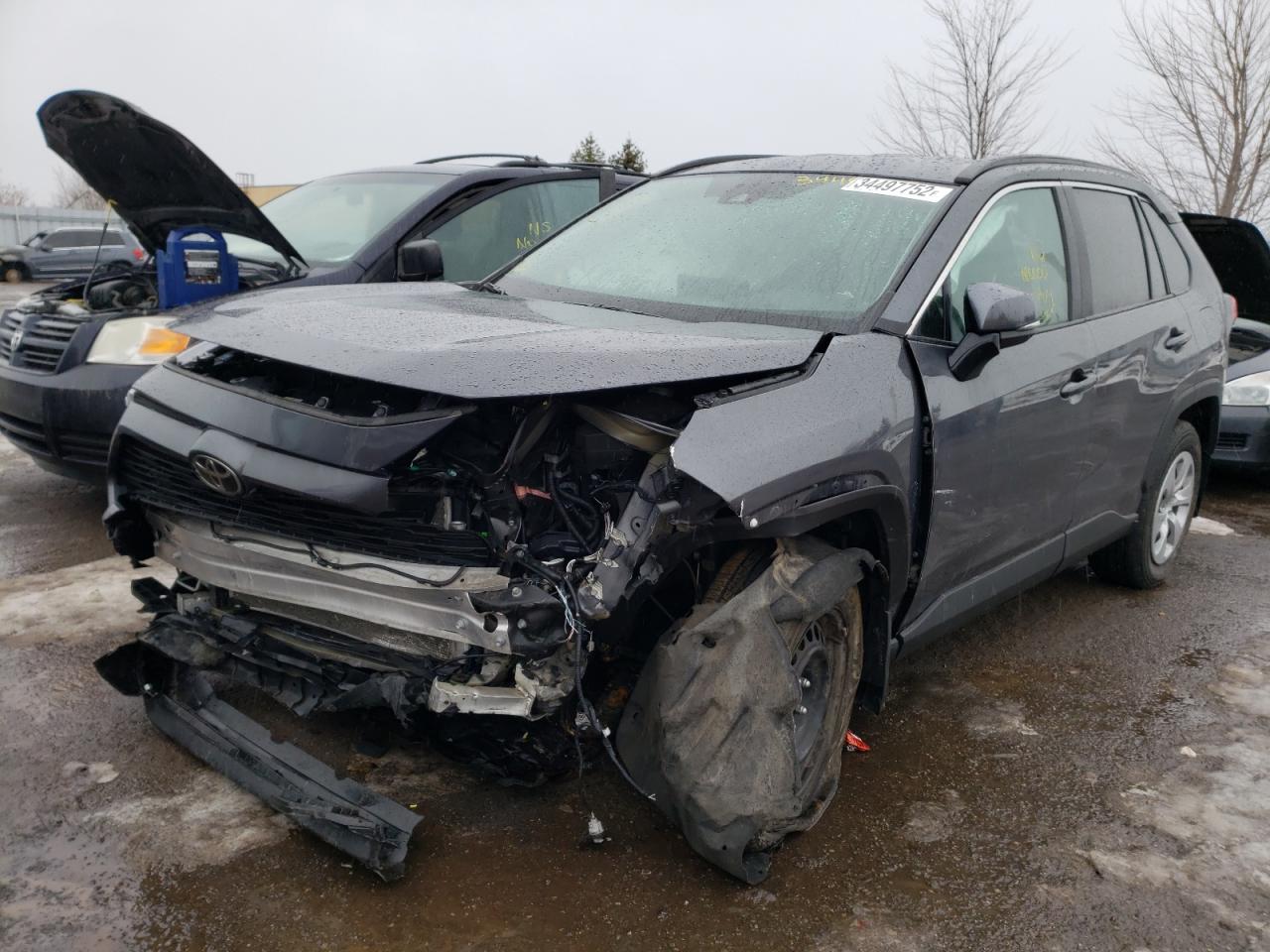 Photo 2 from auction – 2021 TOYOTA RAV4 LE with VIN 2T3B1RFV3MW169640