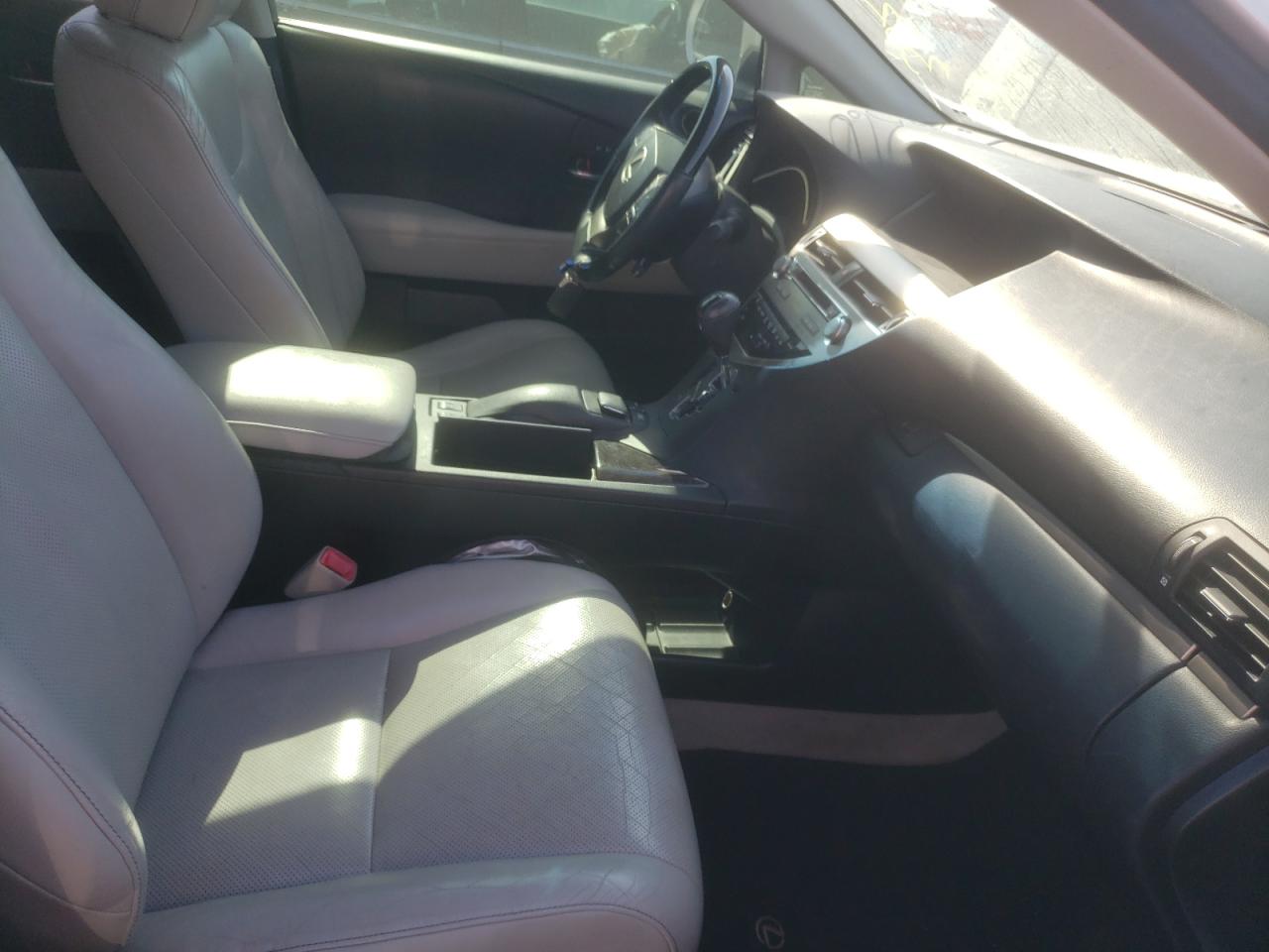Photo 5 from auction – 2013 LEXUS RX 450 with VIN JTJZB1BA9D2409425