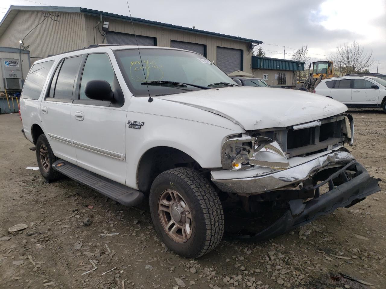 FORD EXPEDITION 1999 with VIN 1FMRU186XXLB25375 - Photo from auction
