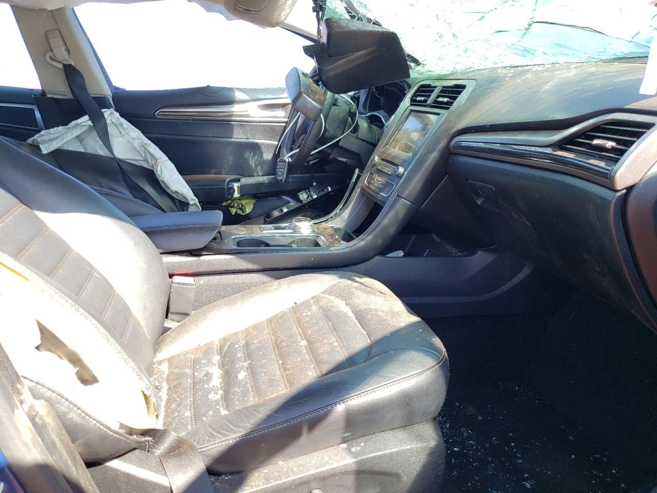 Photo 5 from auction – 2017 FORD FUSION SE with VIN 3FA6P0HD2HR388282