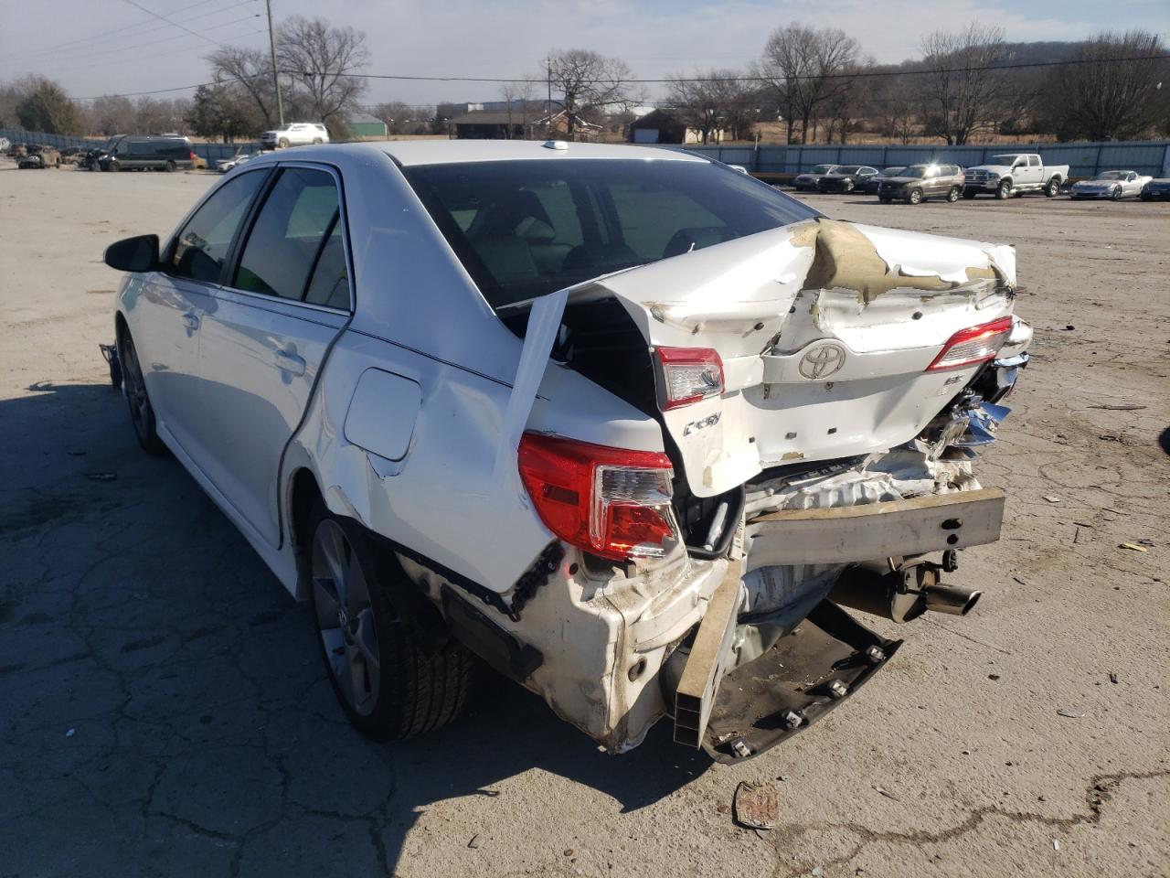 Photo 3 from auction – 2012 TOYOTA CAMRY BASE with VIN 4T1BF1FK5CU634631