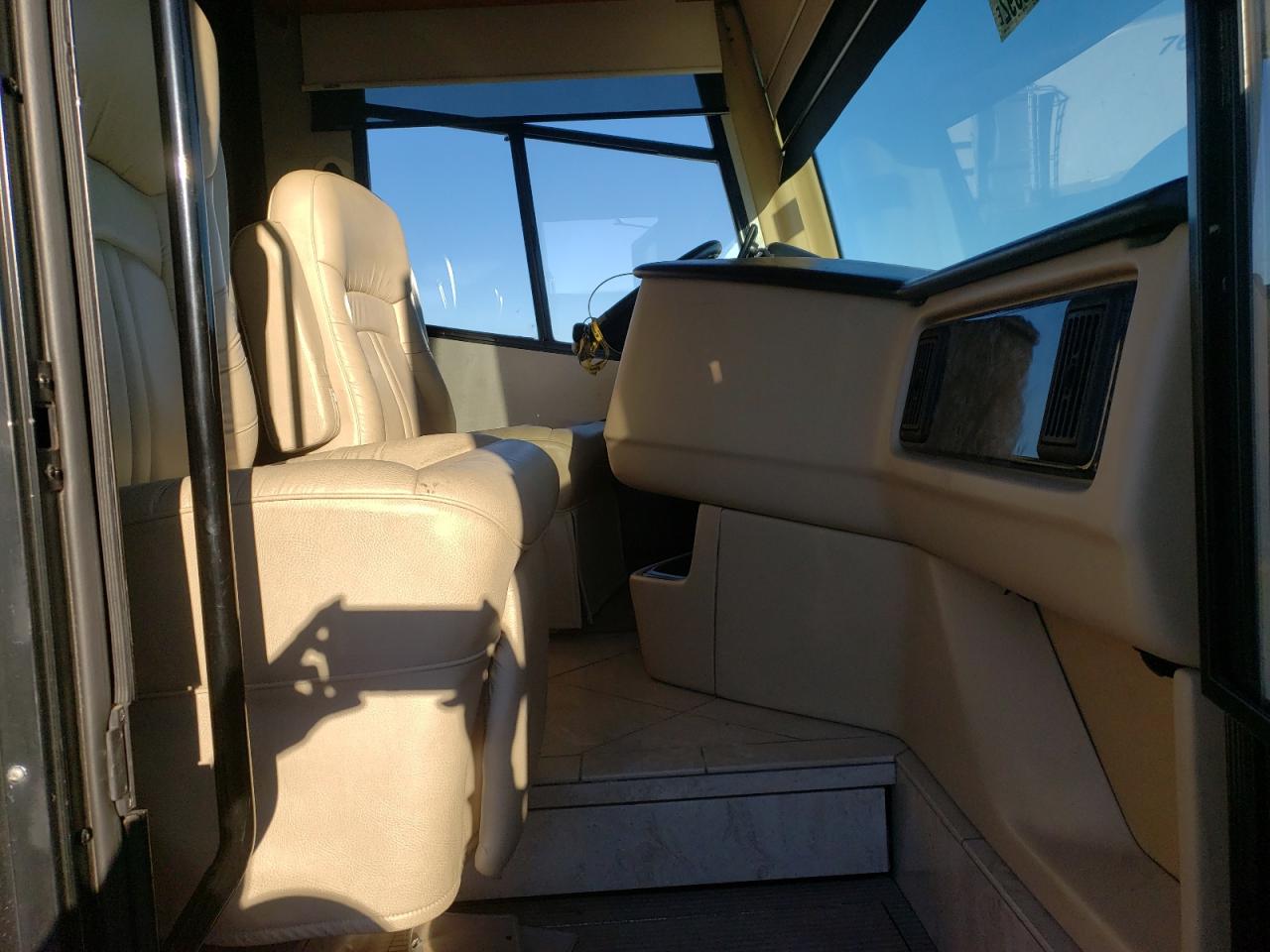 Photo 5 from auction – 2013 ROADMASTER RAIL MONOCOQUE with VIN 51Z4D5618D4060185