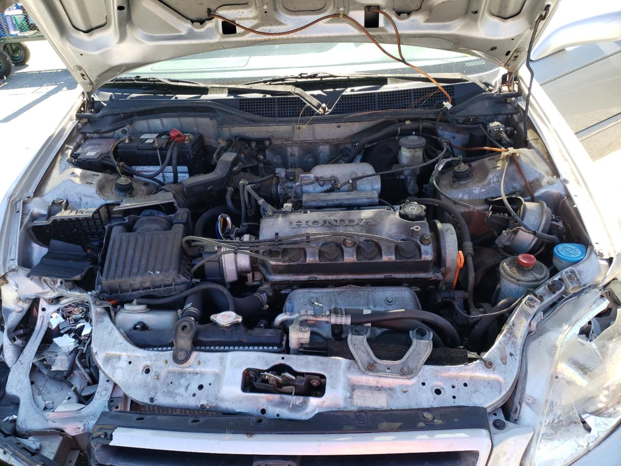 Photo 7 from auction – 2000 HONDA CIVIC EX with VIN 1HGEJ8240YL019290