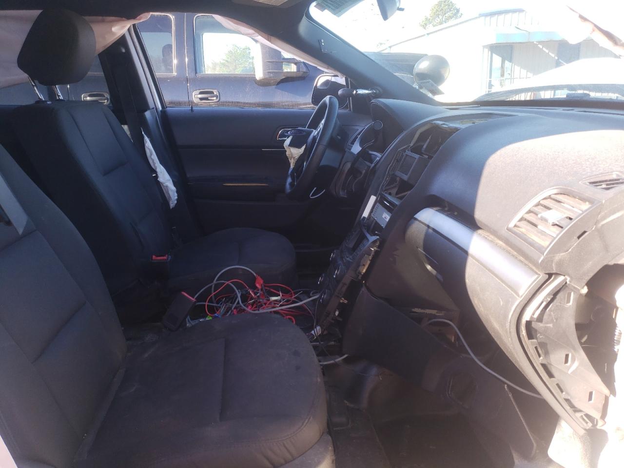 Photo 5 from auction – 2018 FORD EXPLORER P with VIN 1FM5K8AR2JGC56284