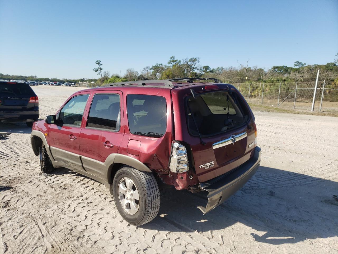 Photo 9 from auction – 2003 MAZDA TRIBUTE ES with VIN 4F2CZ06123KM19009