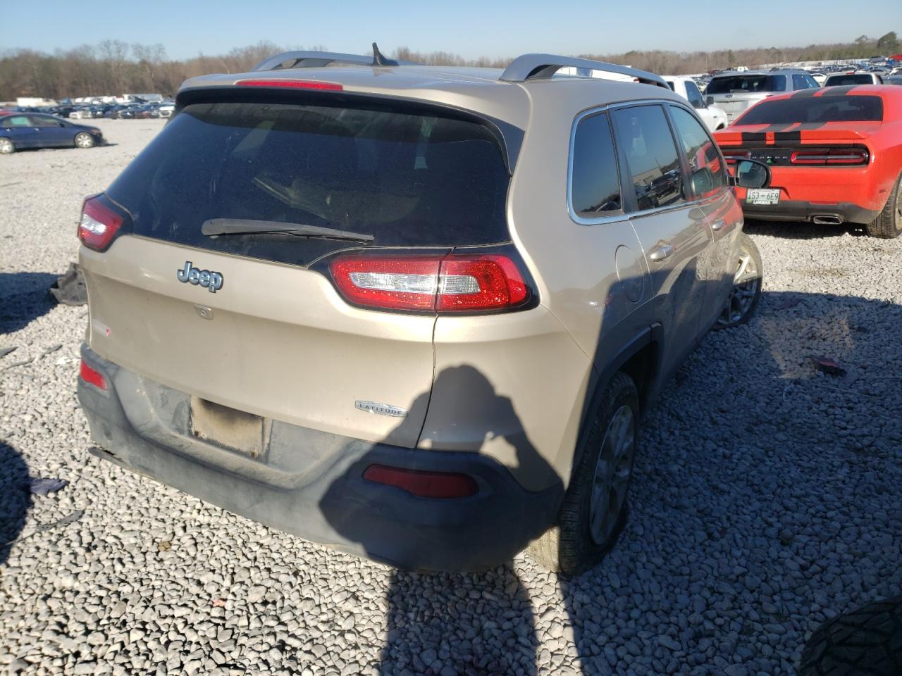 Photo 4 from auction – 2015 JEEP CHEROKEE L with VIN 1C4PJLCBXFW616451