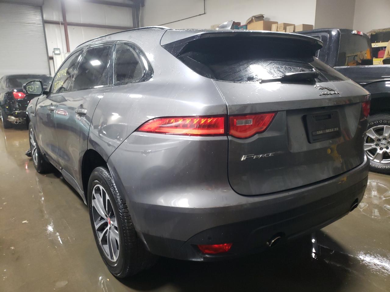 Photo 3 from auction – 2019 JAGUAR F-PACE PRE with VIN SADCJ2FX0KA395955