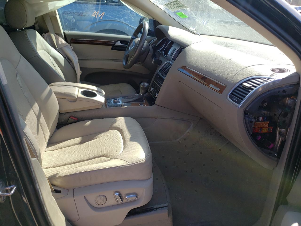 Photo 5 from auction – 2015 AUDI Q7 TDI PRE with VIN WA1VMAFE9FD018317