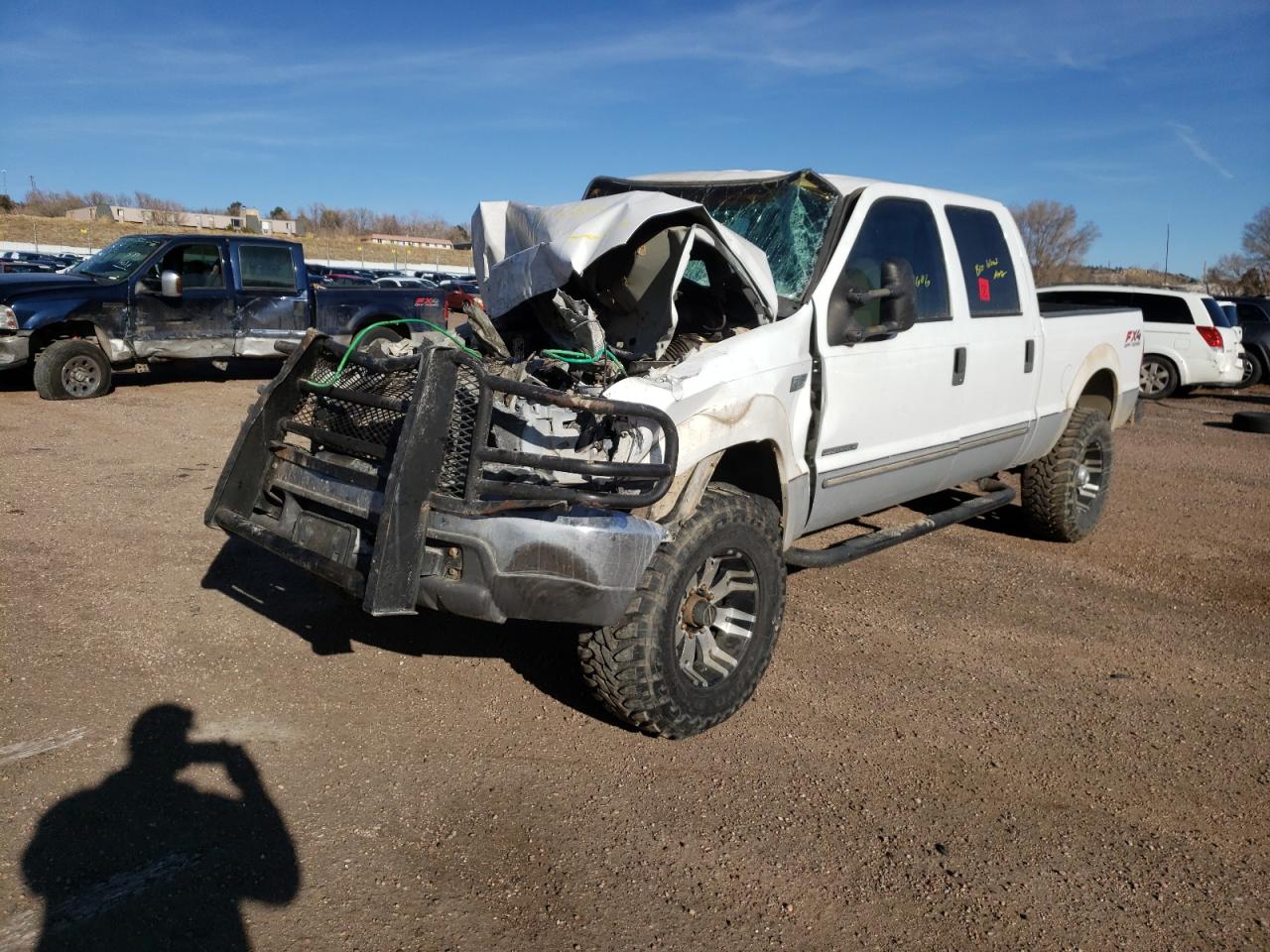 Photo 2 from auction – 2000 FORD F250 SUPER with VIN 1FTNW21F3YEA84039