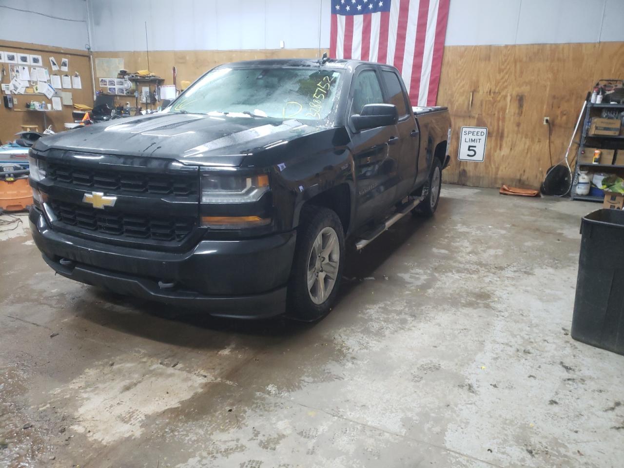 Photo 2 from auction – 2017 CHEVROLET SILVERADO with VIN 1GCVKPEC2HZ302084