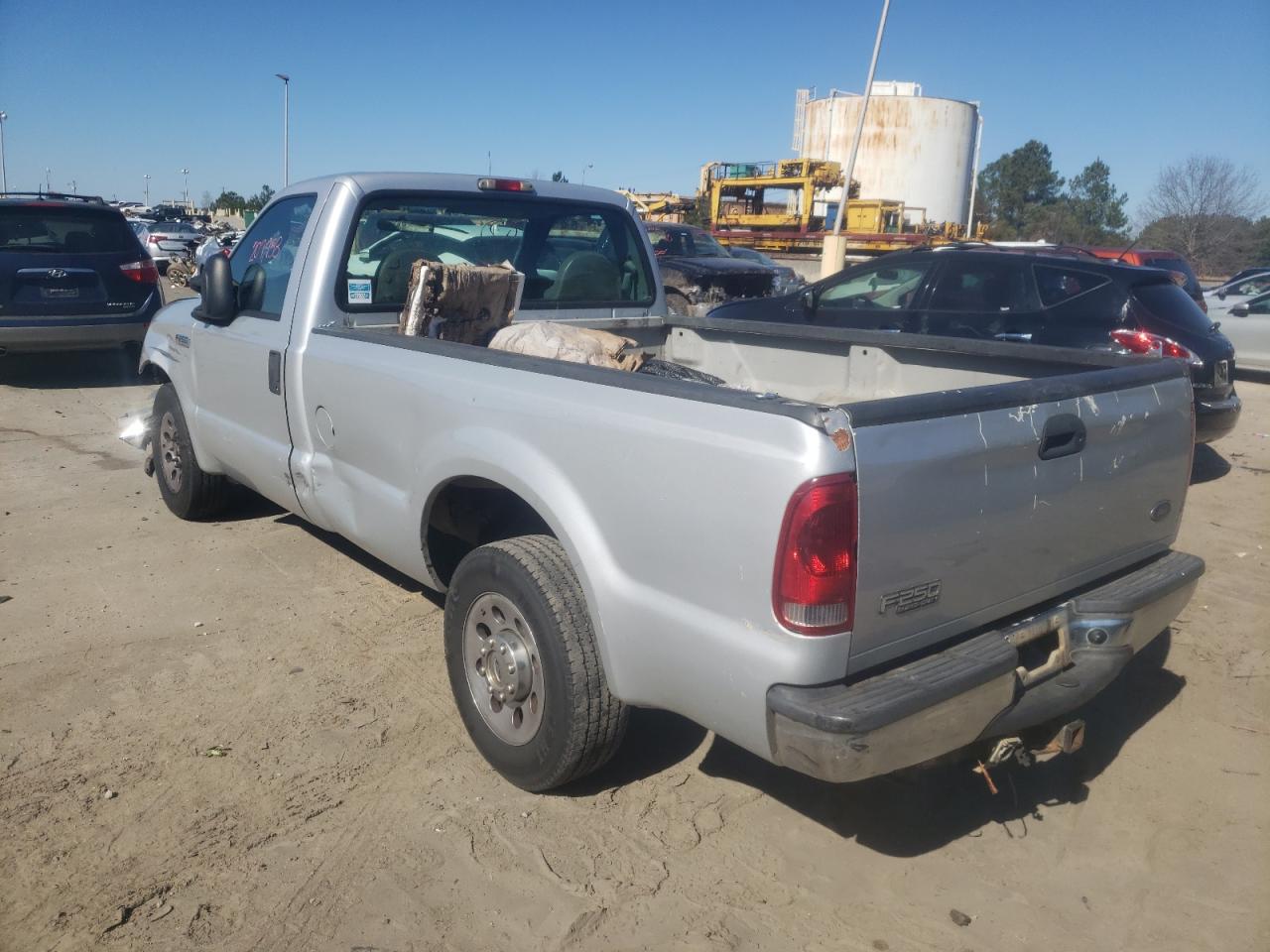 Photo 3 from auction – 2005 FORD F250 SUPER with VIN 1FTNF20505ED09392
