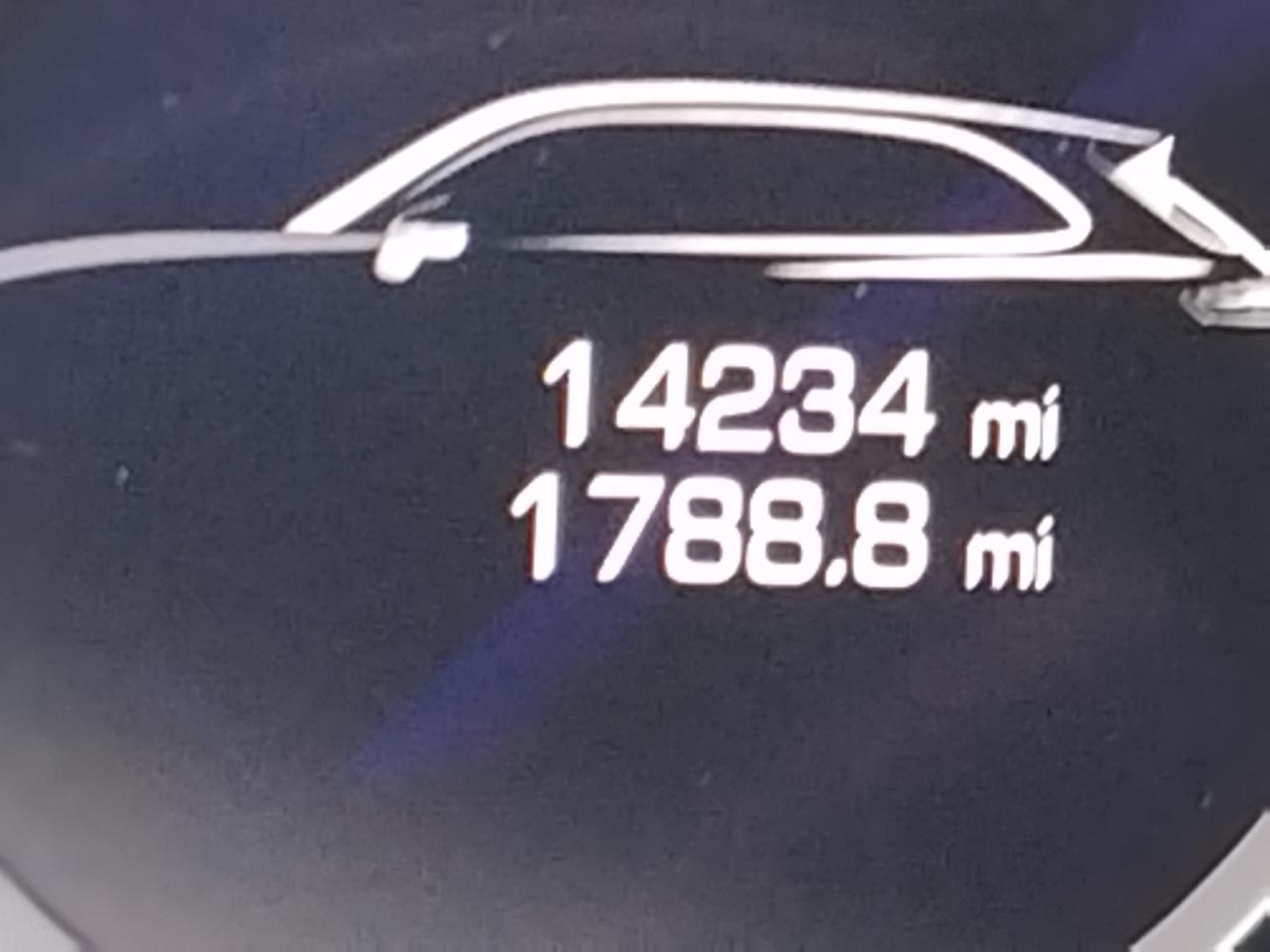 Photo 8 from auction – 2021 PORSCHE CAYENNE with VIN WP1AA2AY6MDA02589