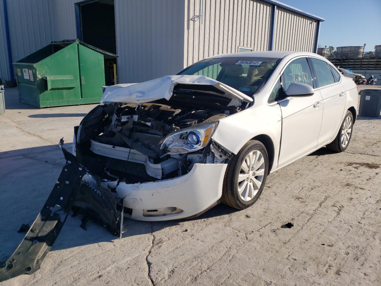 Photo 2 from auction – 2015 BUICK VERANO with VIN 1G4PP5SK9F4184597