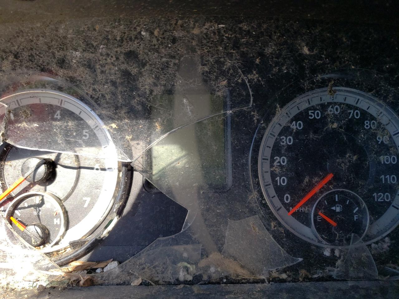Photo 8 from auction – 2015 RAM 1500 ST with VIN 1C6RR7KG1FS684223