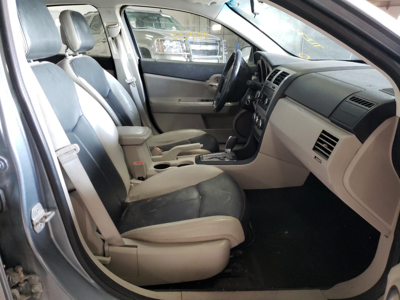 Photo 5 from auction – 2010 DODGE AVENGER R/ with VIN 1B3CC5FB6AN129036