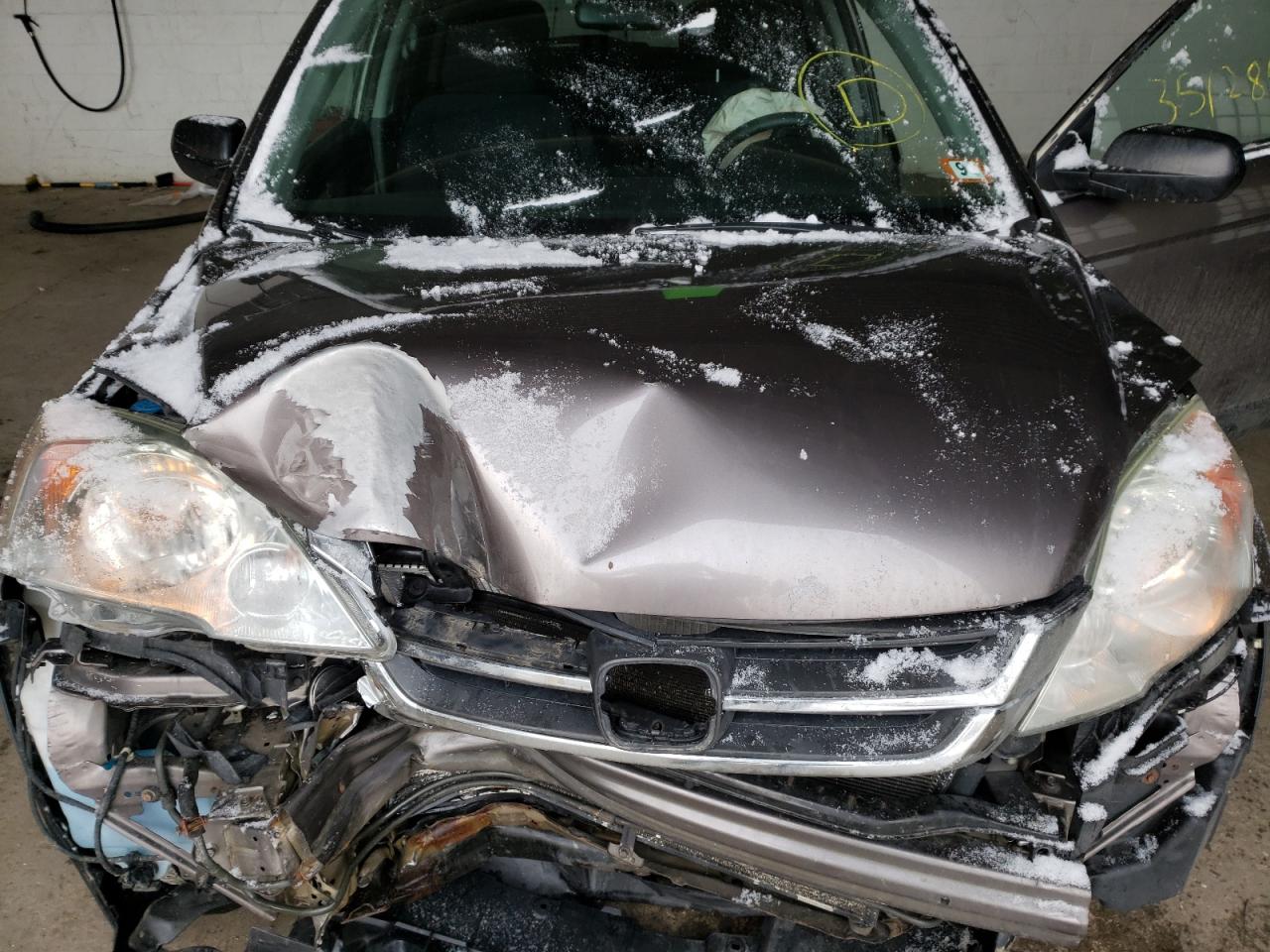Photo 7 from auction – 2011 HONDA CR-V SE with VIN 5J6RE4H48BL002727