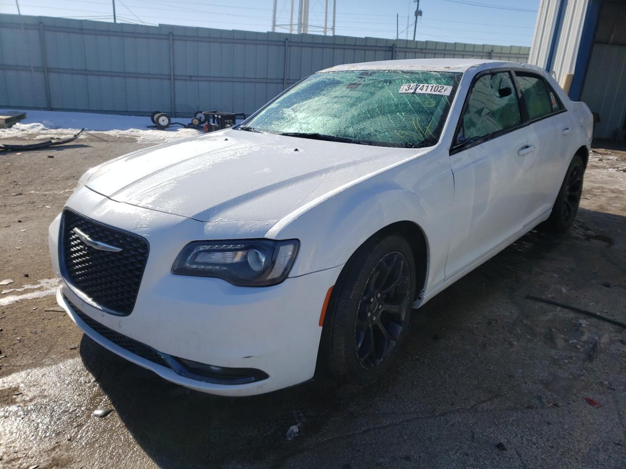 Фото 2 с аукциона – 2019 CHRYSLER 300 S с VIN 2C3CCABG8KH566057