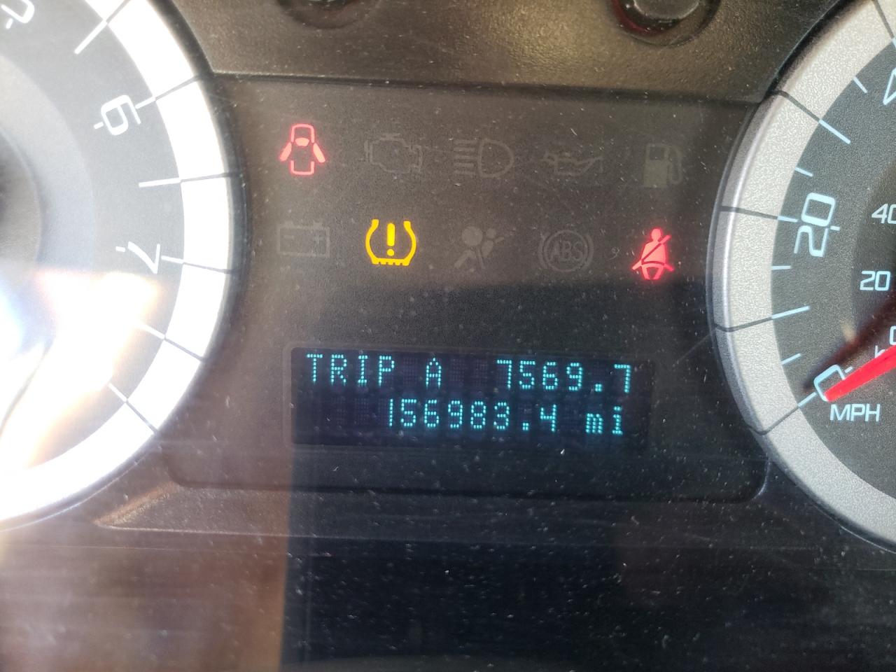Photo 8 from auction – 2010 FORD ESCAPE XLT with VIN 1FMCU0DG0AKC87849