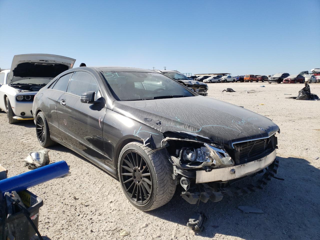 MERCEDES-BENZ E 550 2011 with VIN WDDKJ7CB0BF068476 - Photo from auction