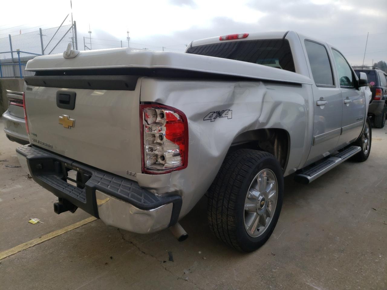 Zdjęcie 4 z aukcji – 2011 CHEVROLET SILVERADO z VIN 3GCPKTE38BG212768