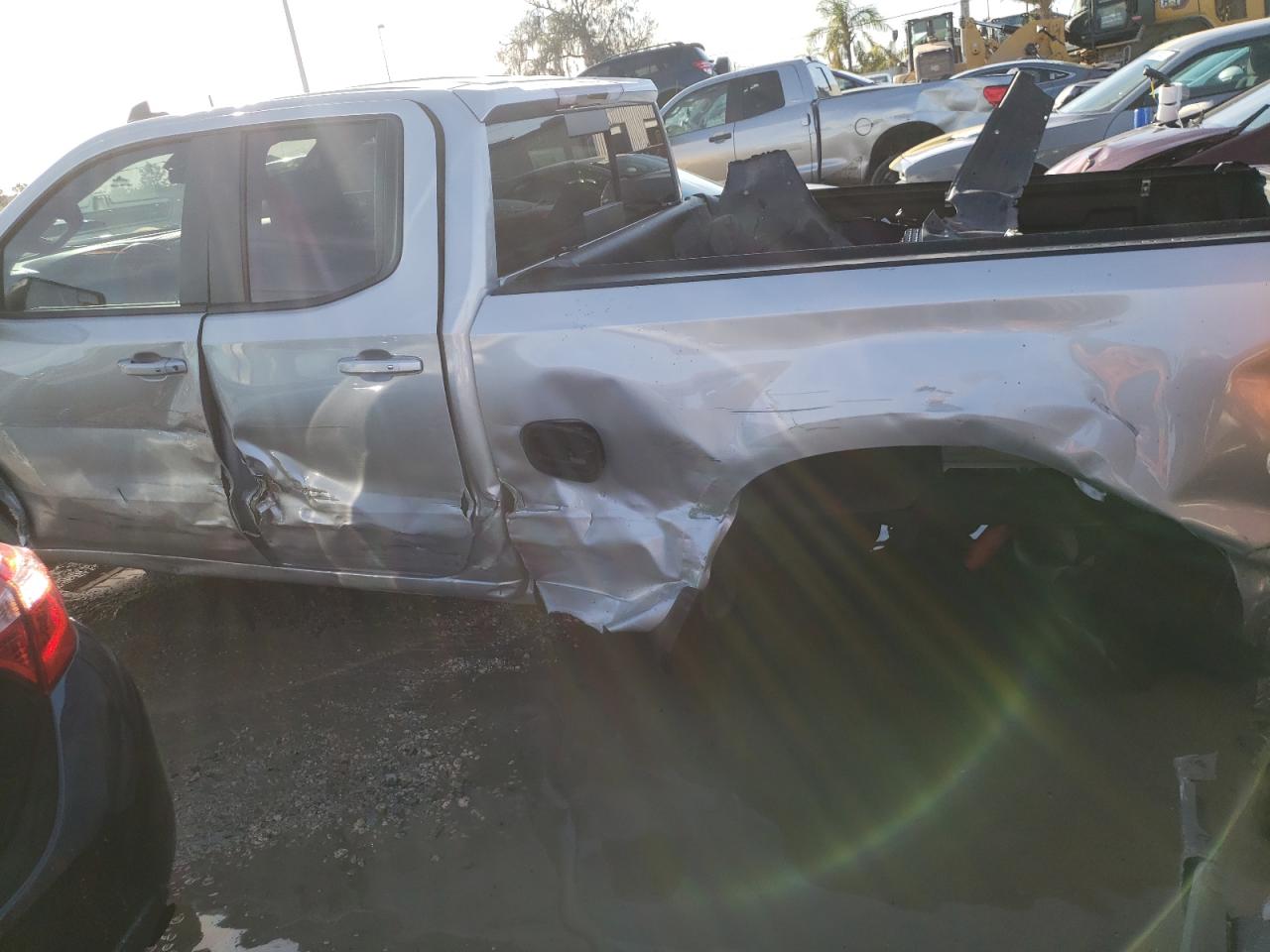 Photo 9 from auction – 2019 CHEVROLET SILVERADO with VIN 1GCRYDED0KZ314846