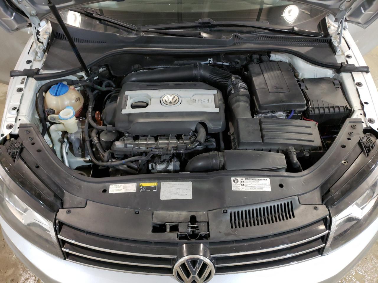Photo 7 from auction – 2012 VOLKSWAGEN EOS KOMFOR with VIN WVWBW7AH4CV003558