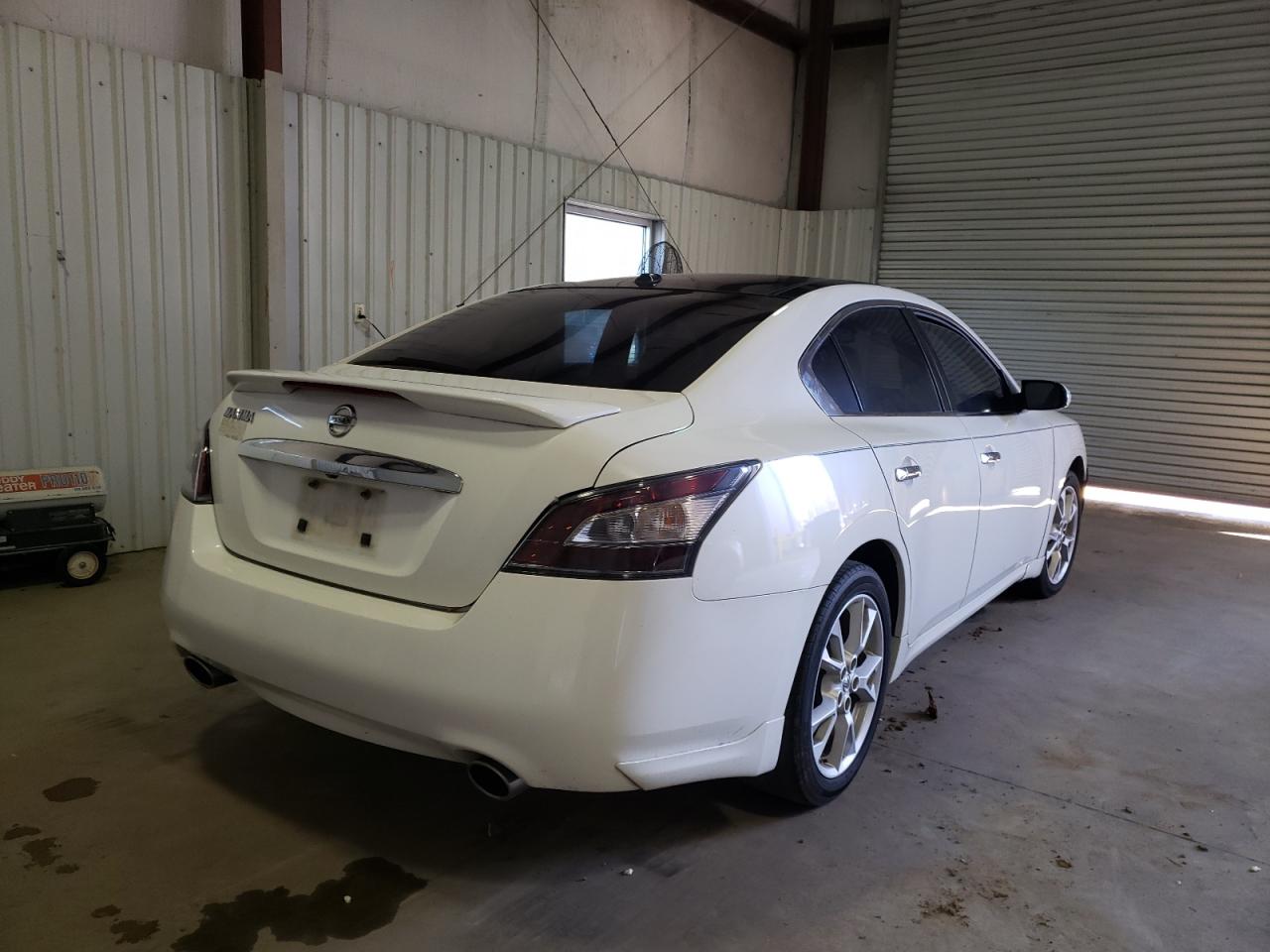 Photo 4 from auction – 2012 NISSAN MAXIMA S with VIN 1N4AA5AP1CC828531