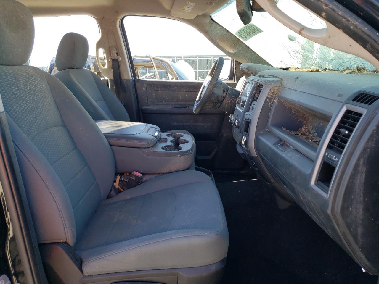 Photo 5 from auction – 2015 RAM 1500 ST with VIN 1C6RR7KG1FS684223
