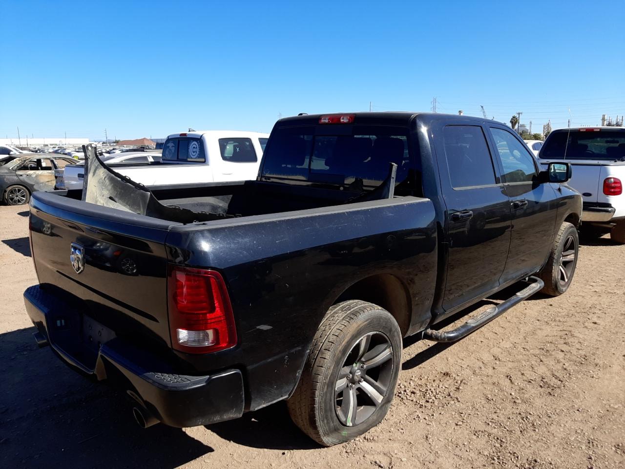 Photo 4 from auction – 2014 RAM 1500 SPORT with VIN 1C6RR6MT5ES391007