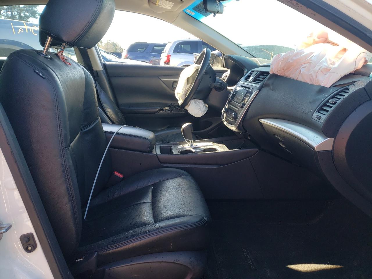 Photo 5 from auction – 2016 NISSAN ALTIMA 2.5 with VIN 1N4AL3AP1GC258728