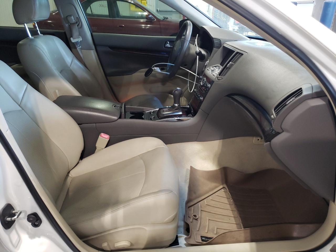 Photo 5 from auction – 2012 INFINITI G37 BASE with VIN JN1CV6AP7CM624374