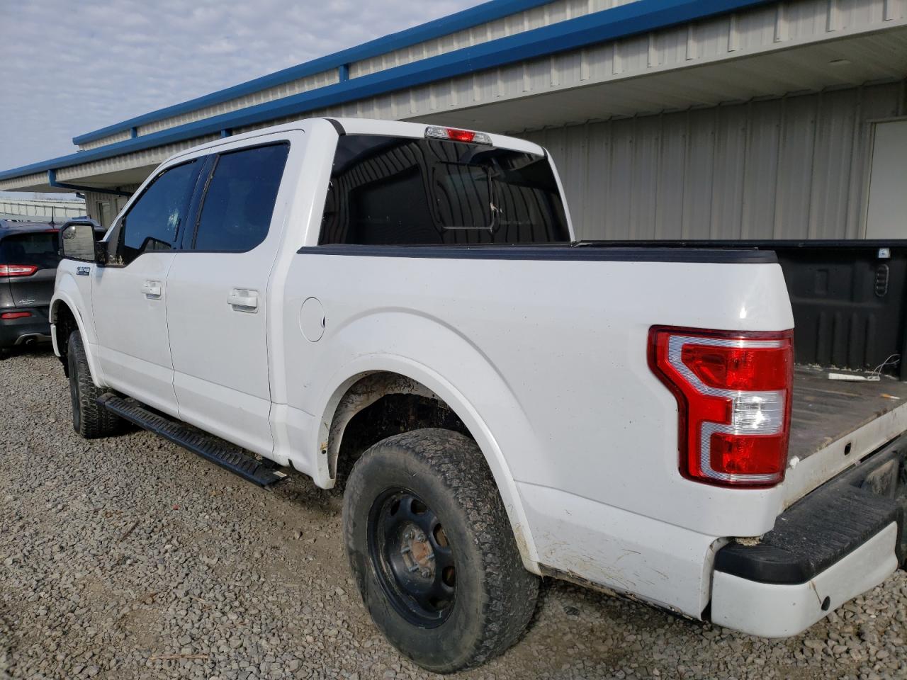 Photo 3 from auction – 2018 FORD F150 SUPER with VIN 1FTEW1E5XJKD15683