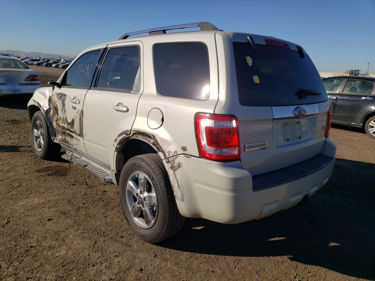 Photo 3 from auction – 2009 FORD ESCAPE LIM with VIN 1FMCU04G89KB22272