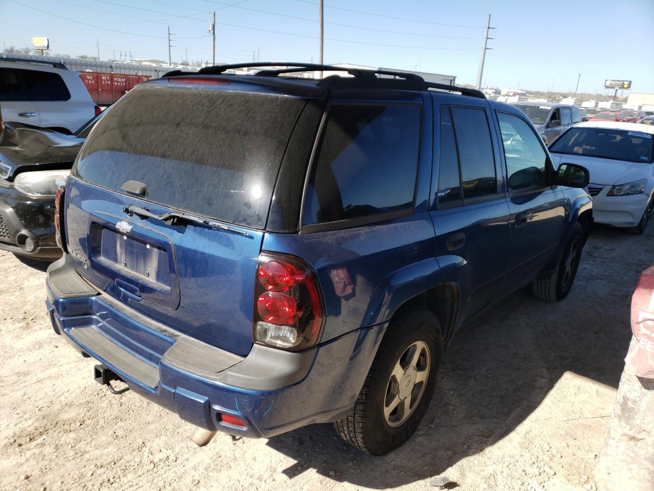 Photo 4 from auction – 2006 CHEVROLET TRAILBLAZE with VIN 1GNDT13S762110933