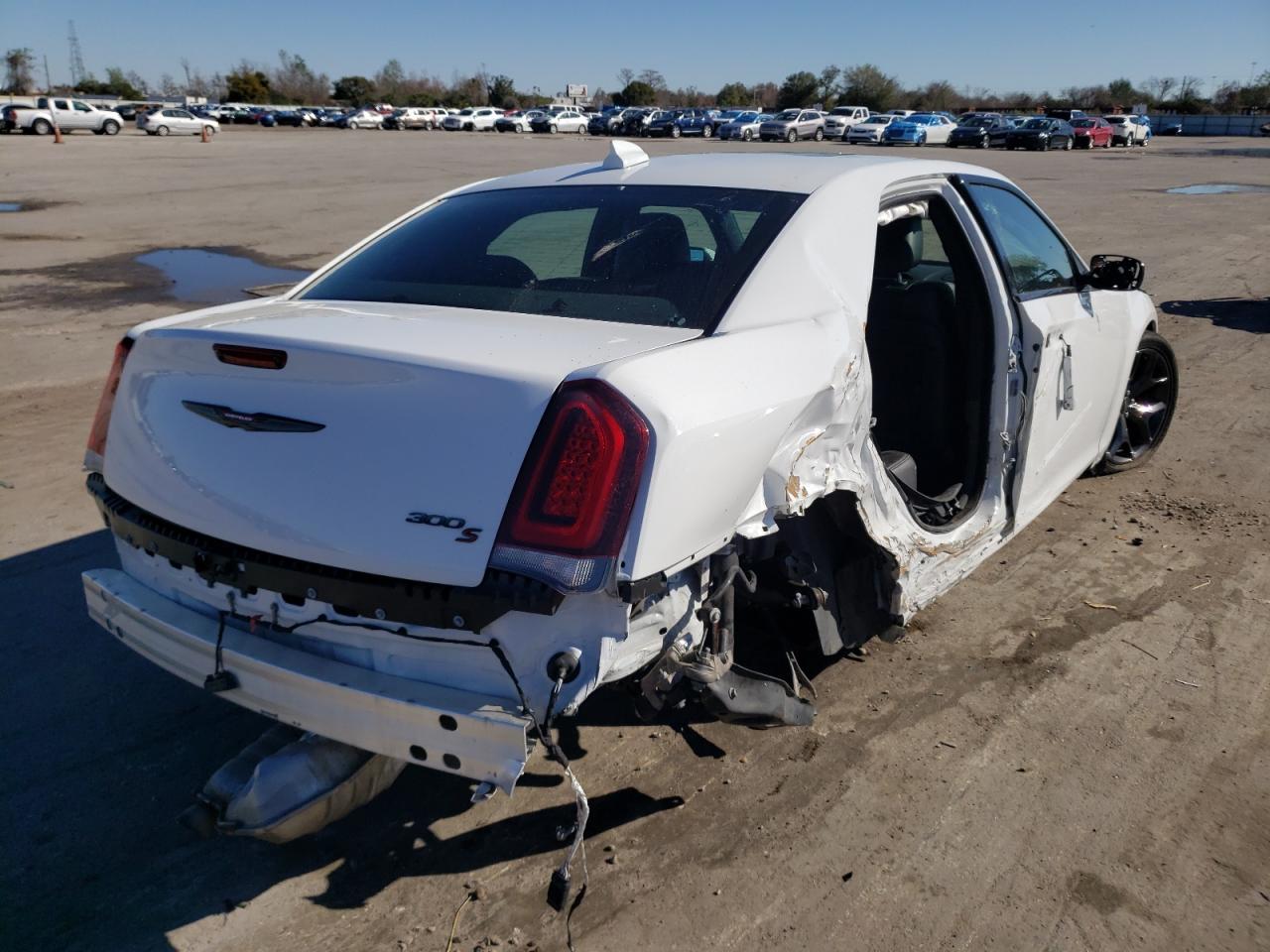Photo 4 from auction – 2021 CHRYSLER 300 S with VIN 2C3CCABG3MH541201