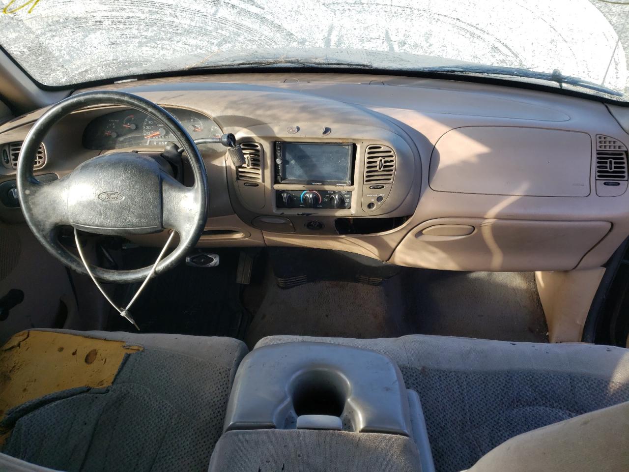 Photo 9 from auction – 1997 FORD F150 with VIN 1FTDX1726VKD68043