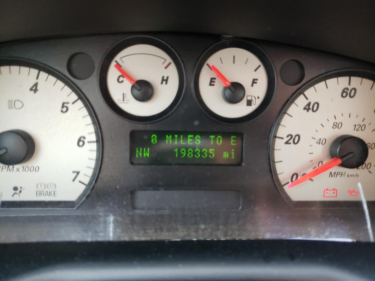 Photo 8 from auction – 2006 FORD TAURUS SEL with VIN 1FAFP56U96A239584