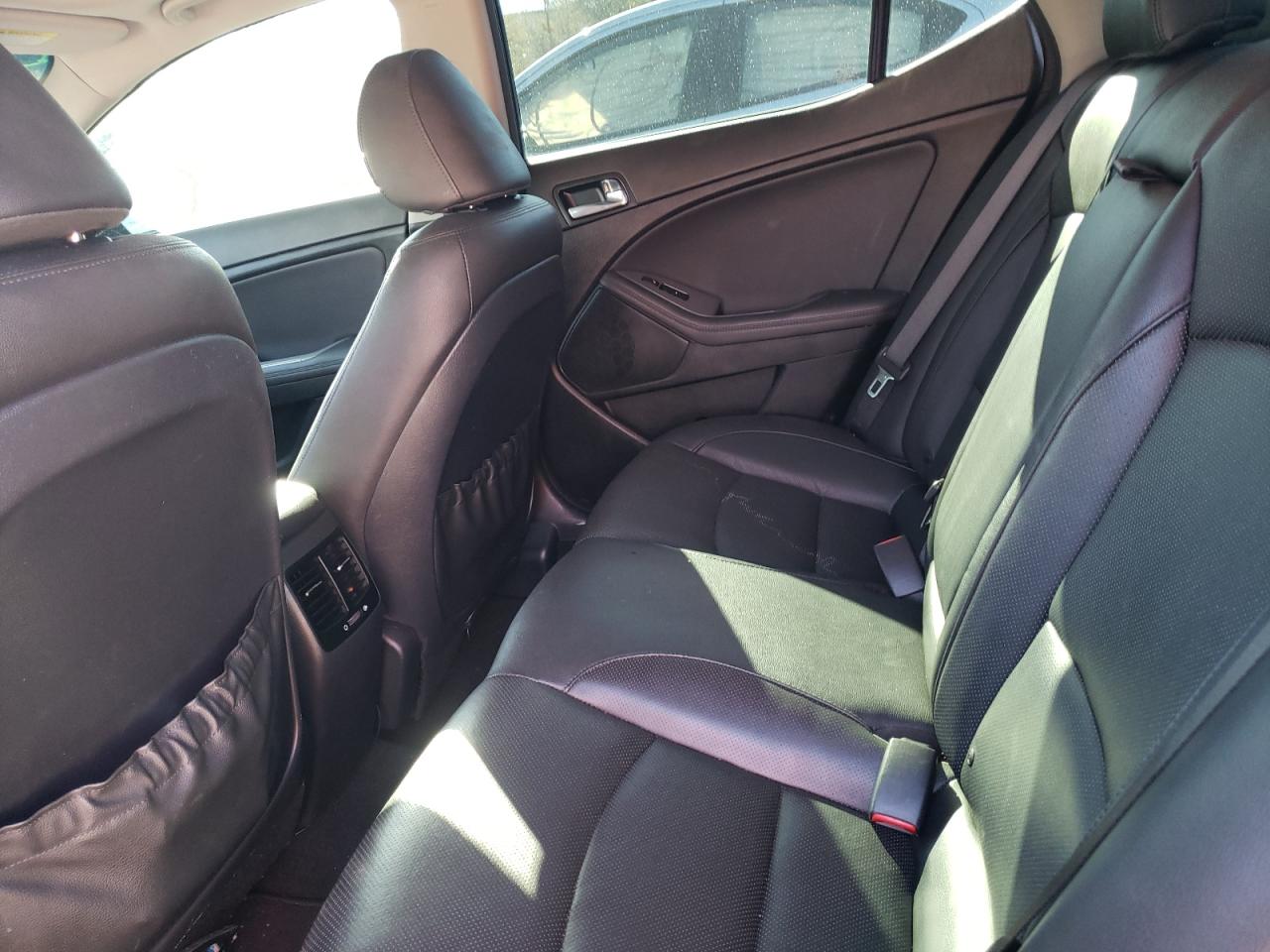 Photo 6 from auction – 2014 KIA OPTIMA SX with VIN 5XXGR4A62EG266124