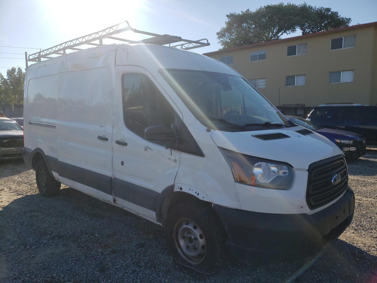 FORD TRANSIT T- 2016 with VIN 1FTYR2CM4GKA11021 - Photo from auction