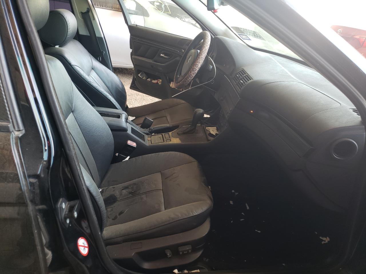 Photo 5 from auction – 2000 BMW 528 I AUTO with VIN WBADM6342YGU22388