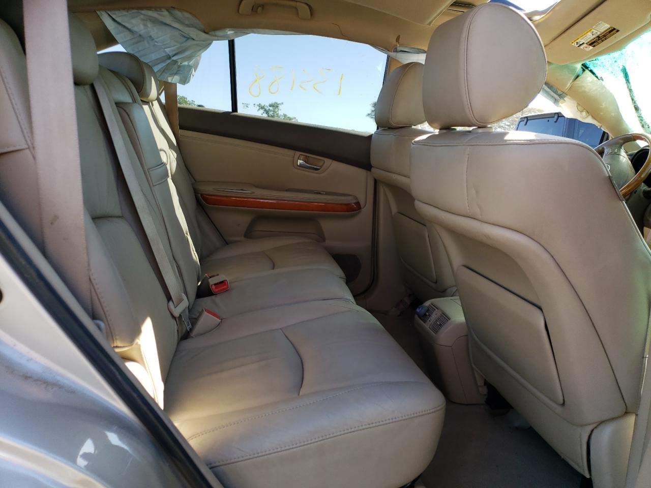 Photo 6 from auction – 2006 LEXUS RX 330 with VIN 2T2HA31U26C101926