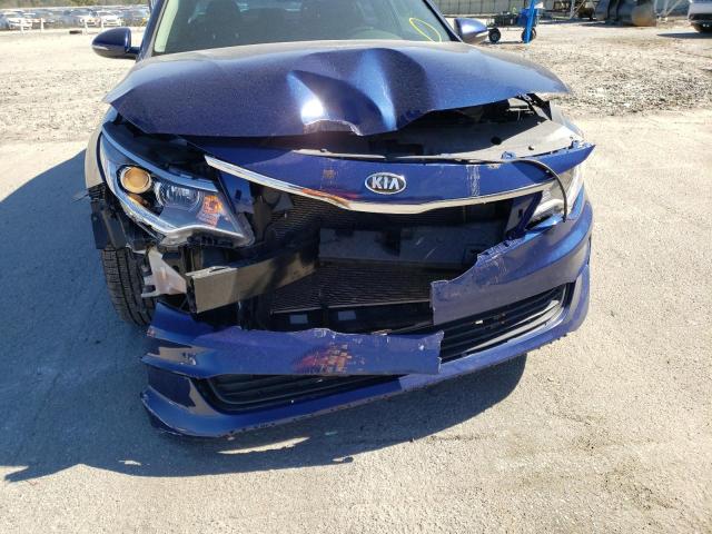 Photo 9 from auction – 2017 KIA OPTIMA LX with VIN 5XXGT4L33HG127614