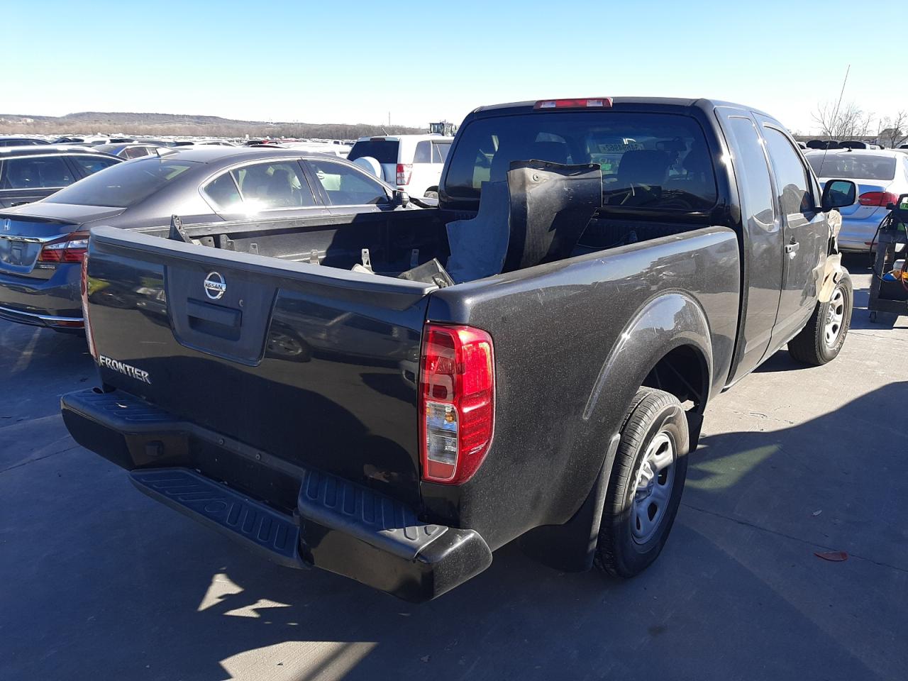 Photo 4 from auction – 2017 NISSAN FRONTIER S with VIN 1N6BD0CT3HN776220