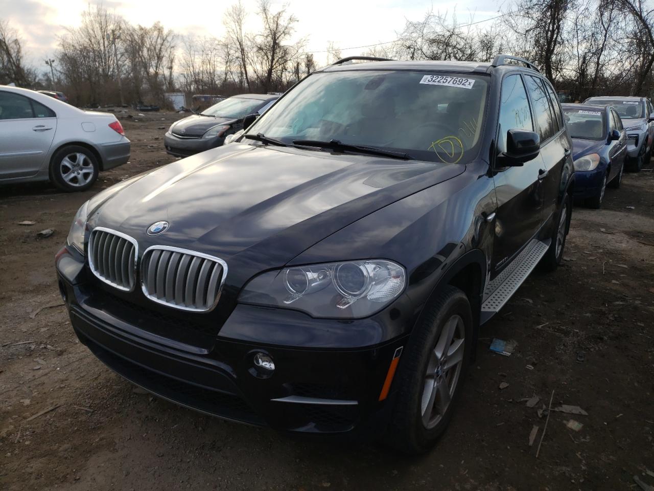 Photo 2 from auction – 2012 BMW X5 XDRIVE3 with VIN 5UXZW0C51CL664077