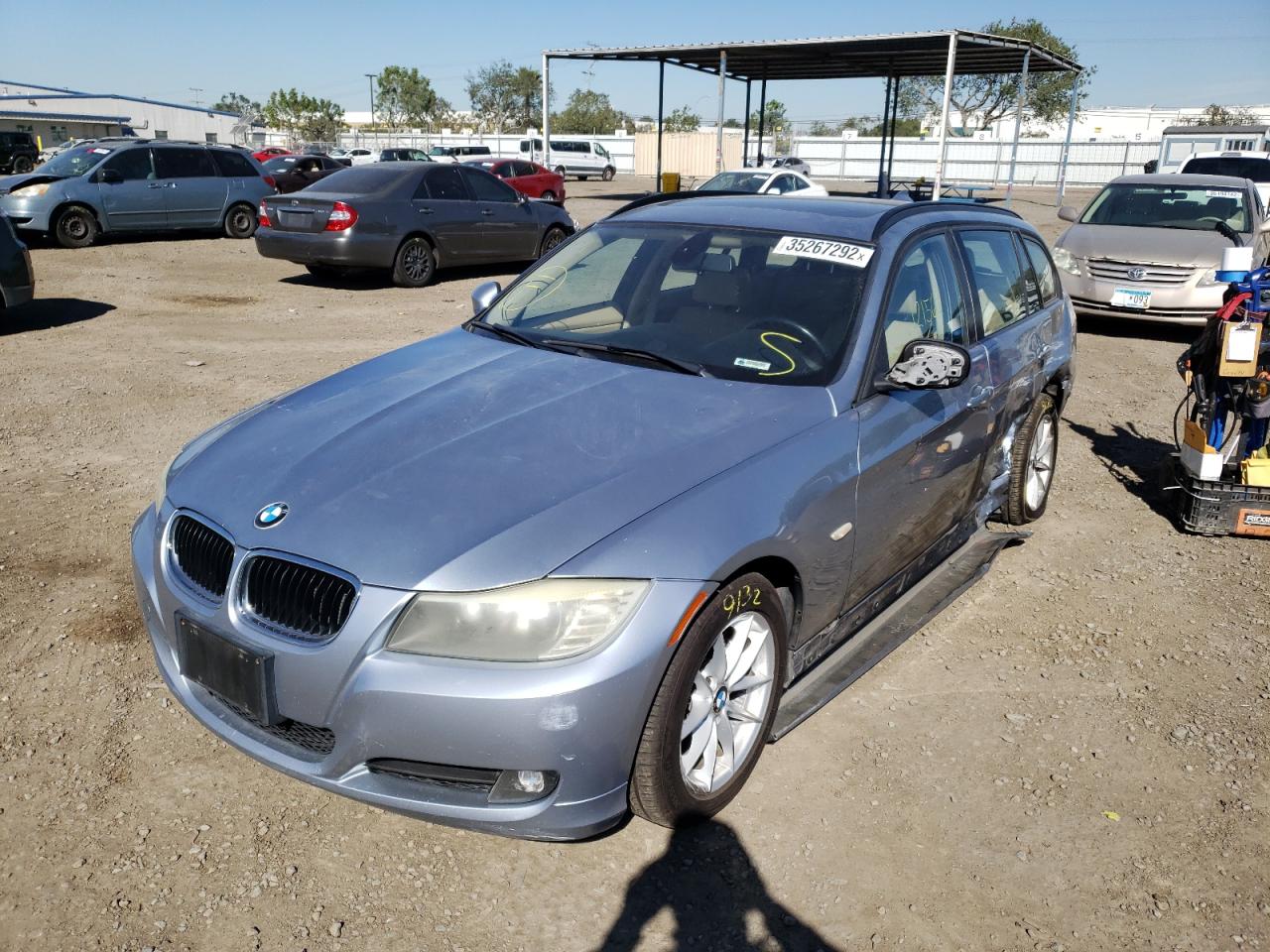 Zdjęcie 2 z aukcji – 2011 BMW 328 I z VIN WBAUT9C57BA191494